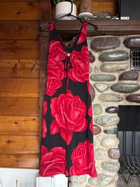 Le Chateau Red Rose Slip Dress - Made in USA - VINTAGE 90s - Rare size medium